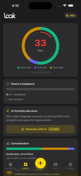 Laak insights screen showing portfolio score, compliance status, and AI narrative